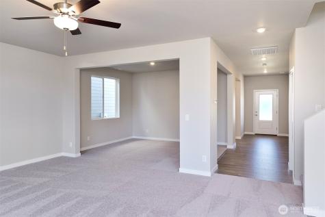 9751 Hay Street SE Yelm WA 98597