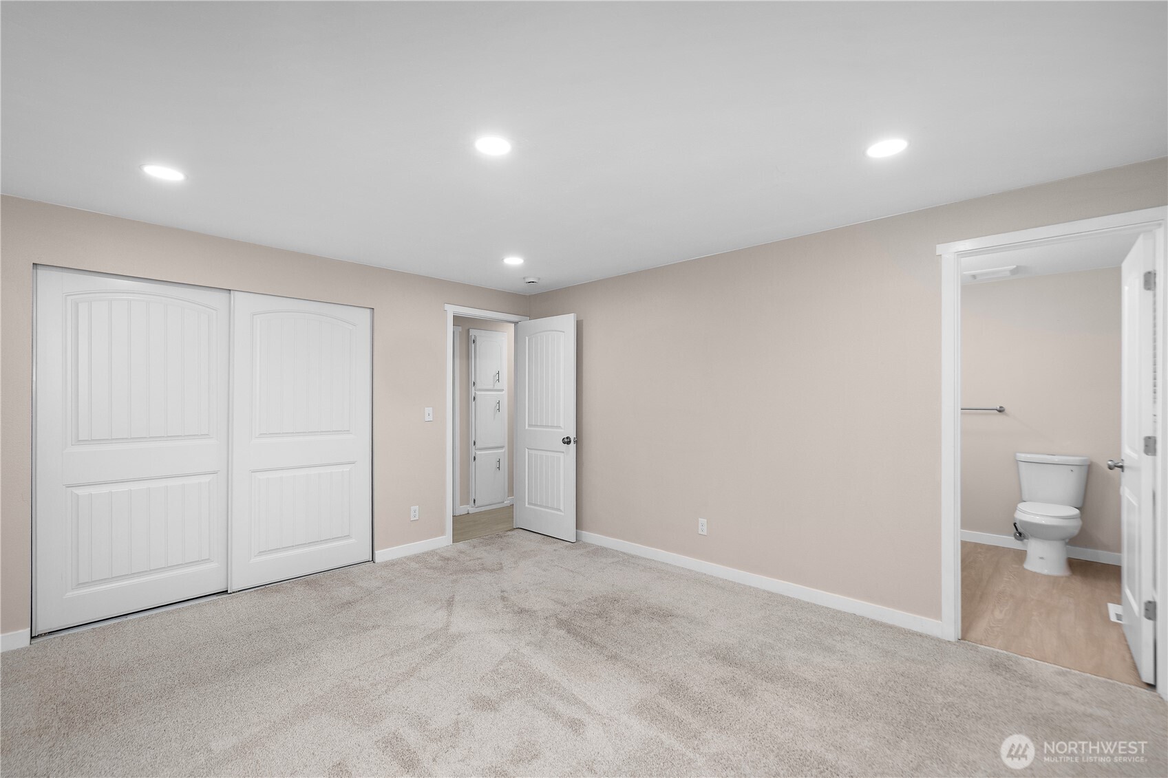6720 Alder Glen Drive SE Olympia WA 98513