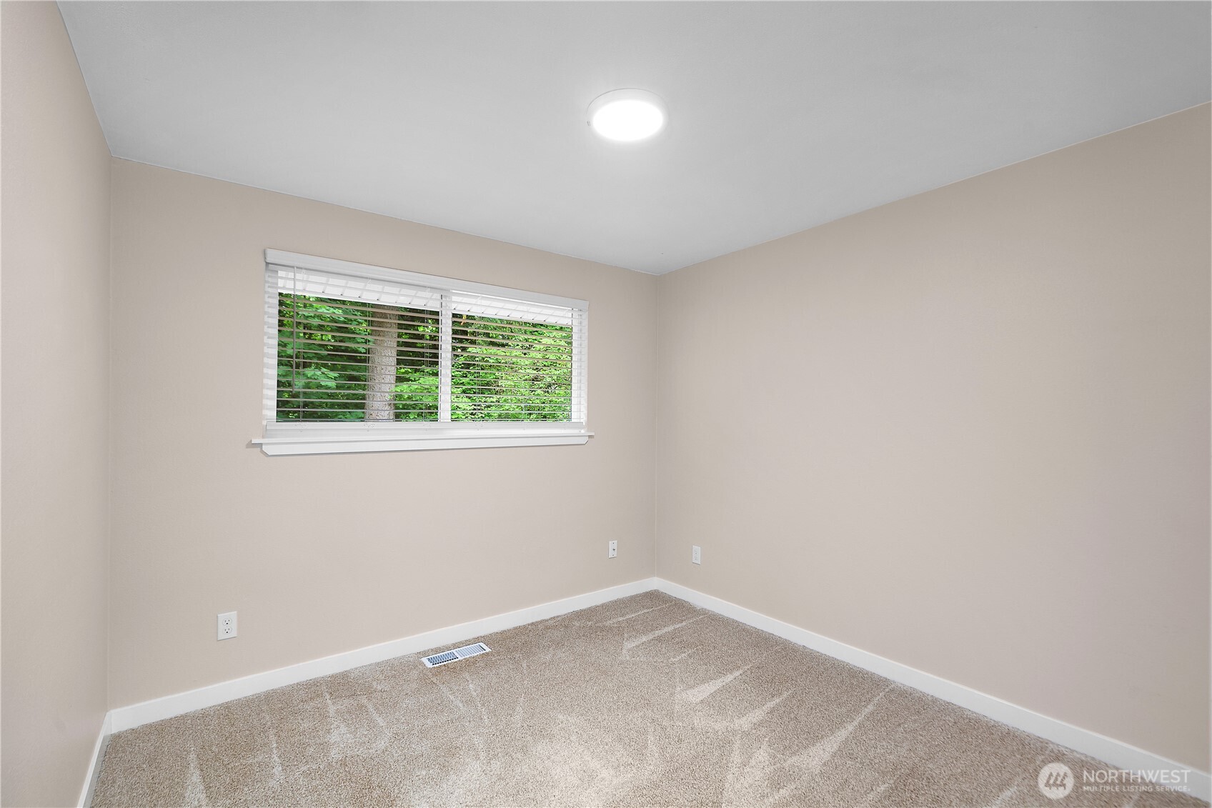 6720 Alder Glen Drive SE Olympia WA 98513