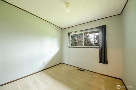 1487 Centralia Alpha Road Chehalis WA 98532
