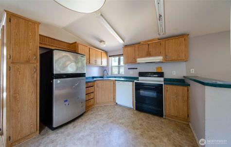 1487 Centralia Alpha Road Chehalis WA 98532