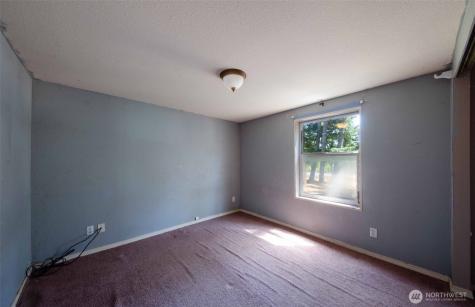 1487 Centralia Alpha Road Chehalis WA 98532