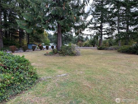 1487 Centralia Alpha Road Chehalis WA 98532
