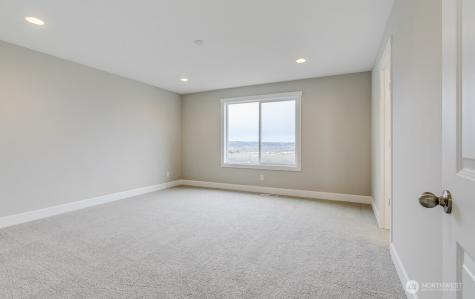 10625 Treasure Drive NW Silverdale WA 98383