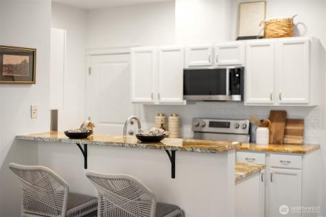 2211 NE Natalie Way Issaquah WA 98029