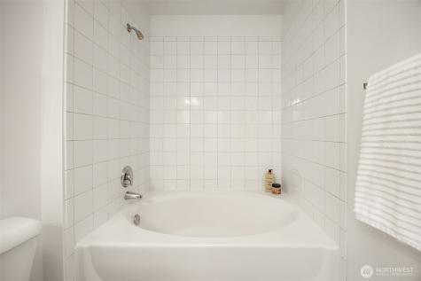 2211 NE Natalie Way Issaquah WA 98029