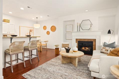 2211 NE Natalie Way Issaquah WA 98029