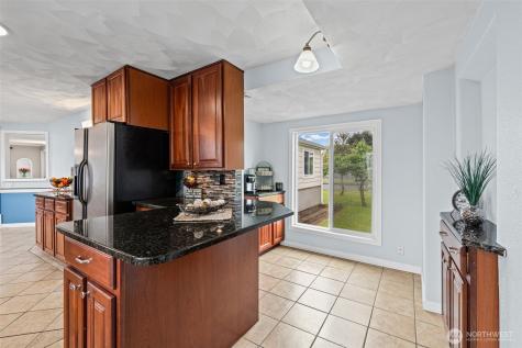 8528 33rd Avenue S Lakewood WA 98499