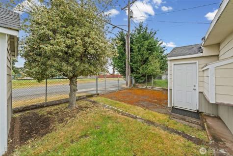 8528 33rd Avenue S Lakewood WA 98499