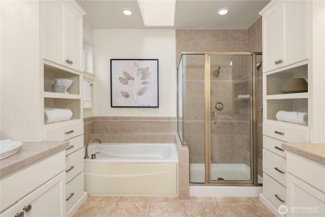 508 10th Avenue W Kirkland WA 98033