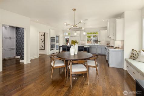 508 10th Avenue W Kirkland WA 98033