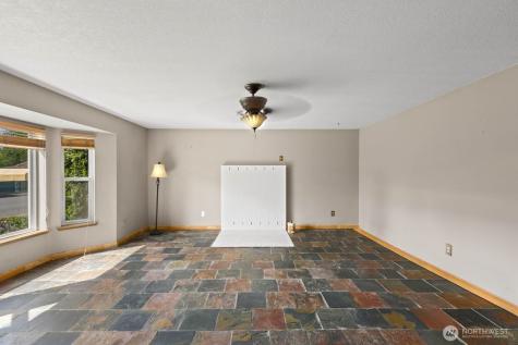 7001 62nd Drive NE Marysville WA 98270