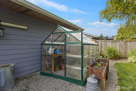 7001 62nd Drive NE Marysville WA 98270