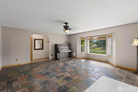 7001 62nd Drive NE Marysville WA 98270