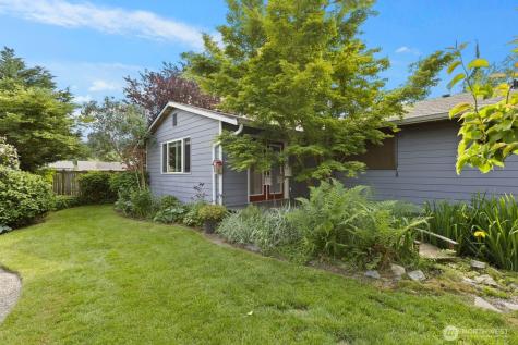 7001 62nd Drive NE Marysville WA 98270