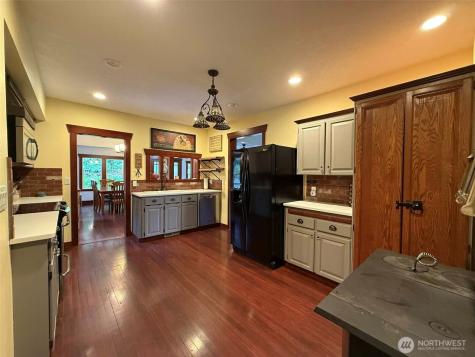 150 Blue Road Mossyrock WA 98564