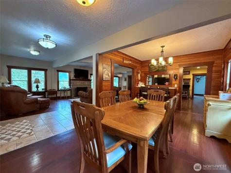 150 Blue Road Mossyrock WA 98564