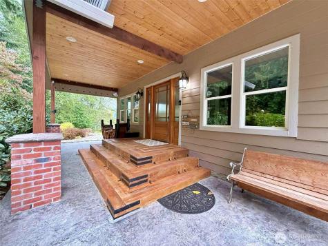 150 Blue Road Mossyrock WA 98564