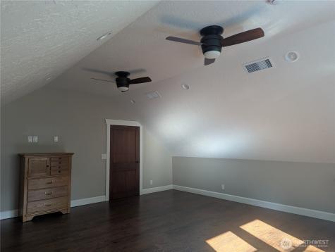 150 Blue Road Mossyrock WA 98564