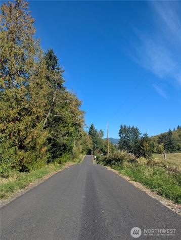 150 Blue Road Mossyrock WA 98564