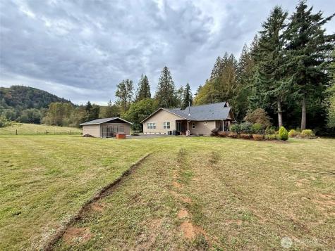 150 Blue Road Mossyrock WA 98564