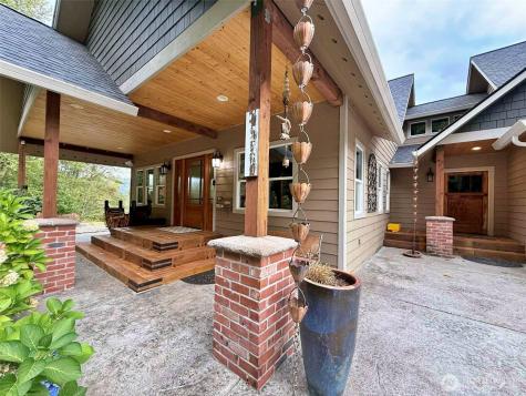 150 Blue Road Mossyrock WA 98564