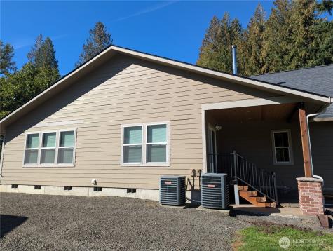 150 Blue Road Mossyrock WA 98564