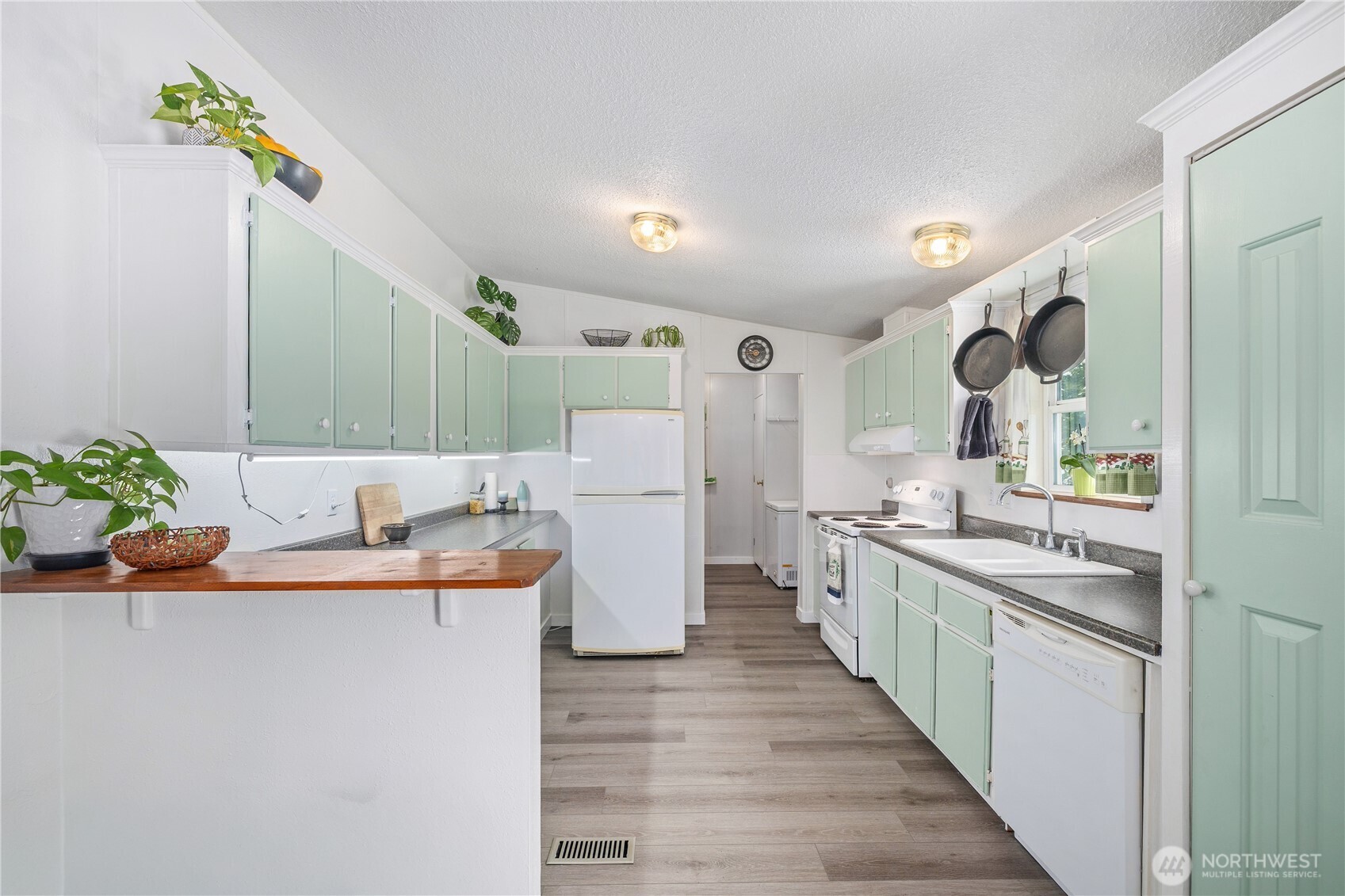 18618 27th Street NW Lakebay WA 98349
