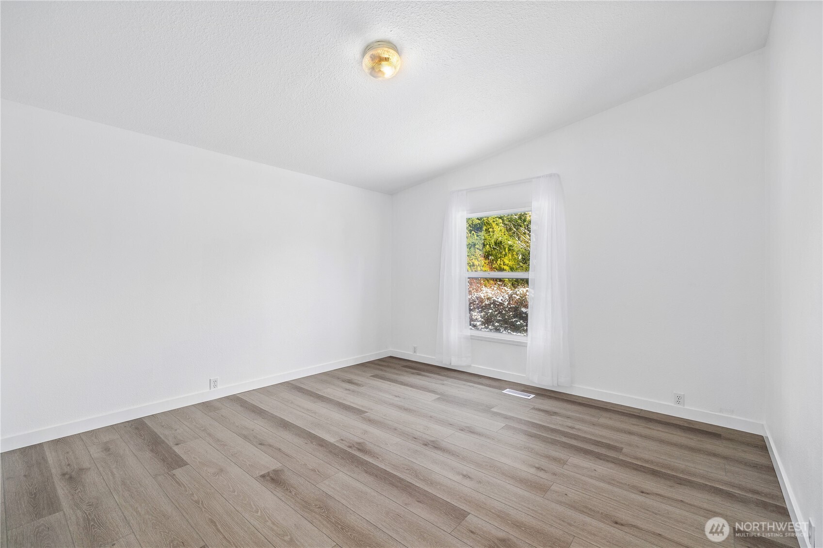 18618 27th Street NW Lakebay WA 98349