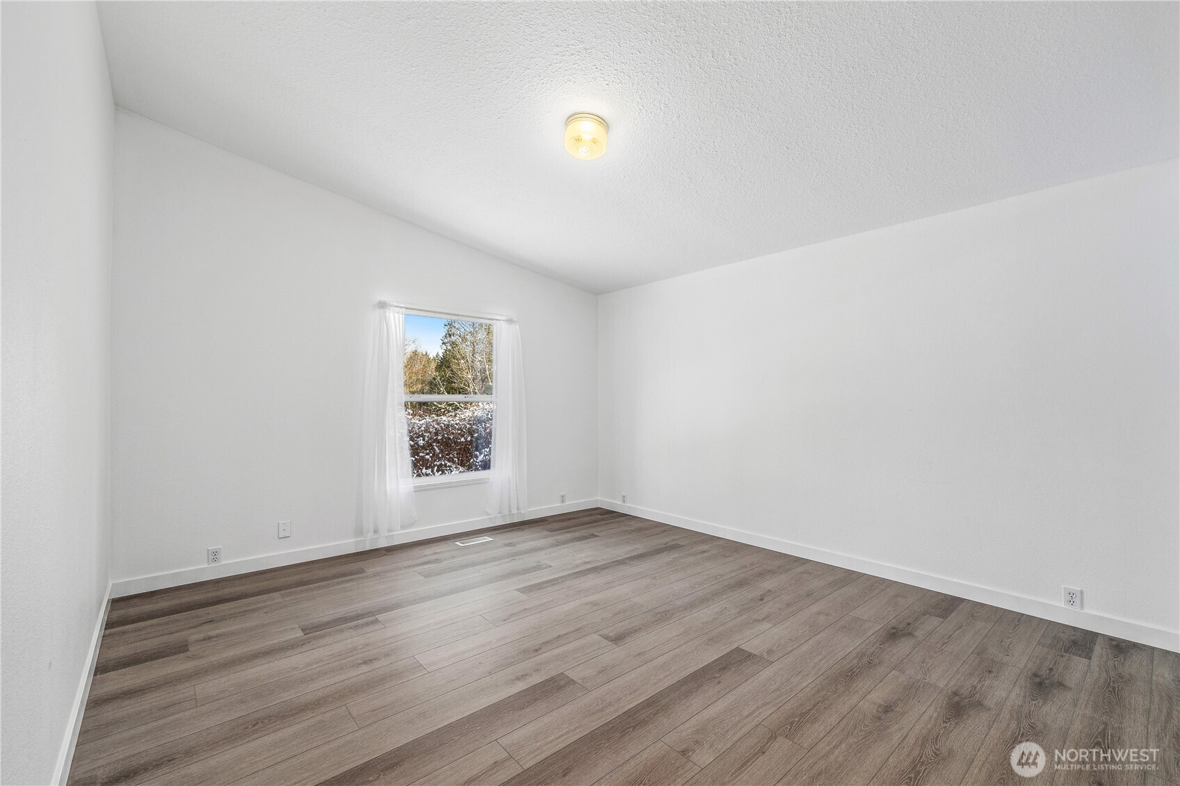 18618 27th Street NW Lakebay WA 98349