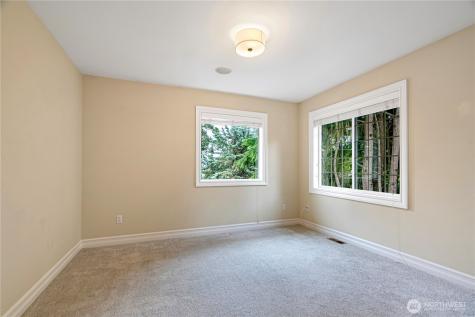 1528 NE 97th Street Seattle WA 98115