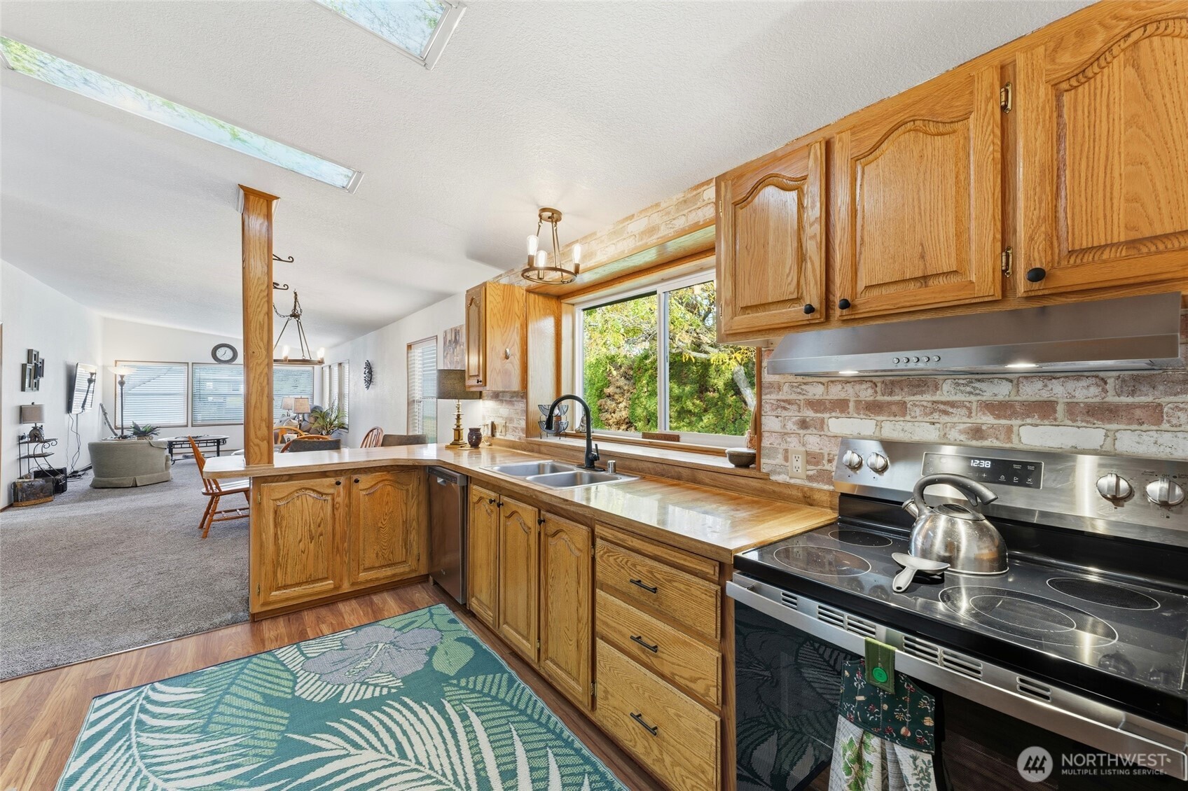 1352 Rancho Villa Walla Walla WA 99362