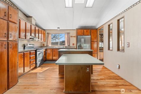 384 Sr 173 Brewster WA 98812