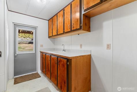 384 Sr 173 Brewster WA 98812
