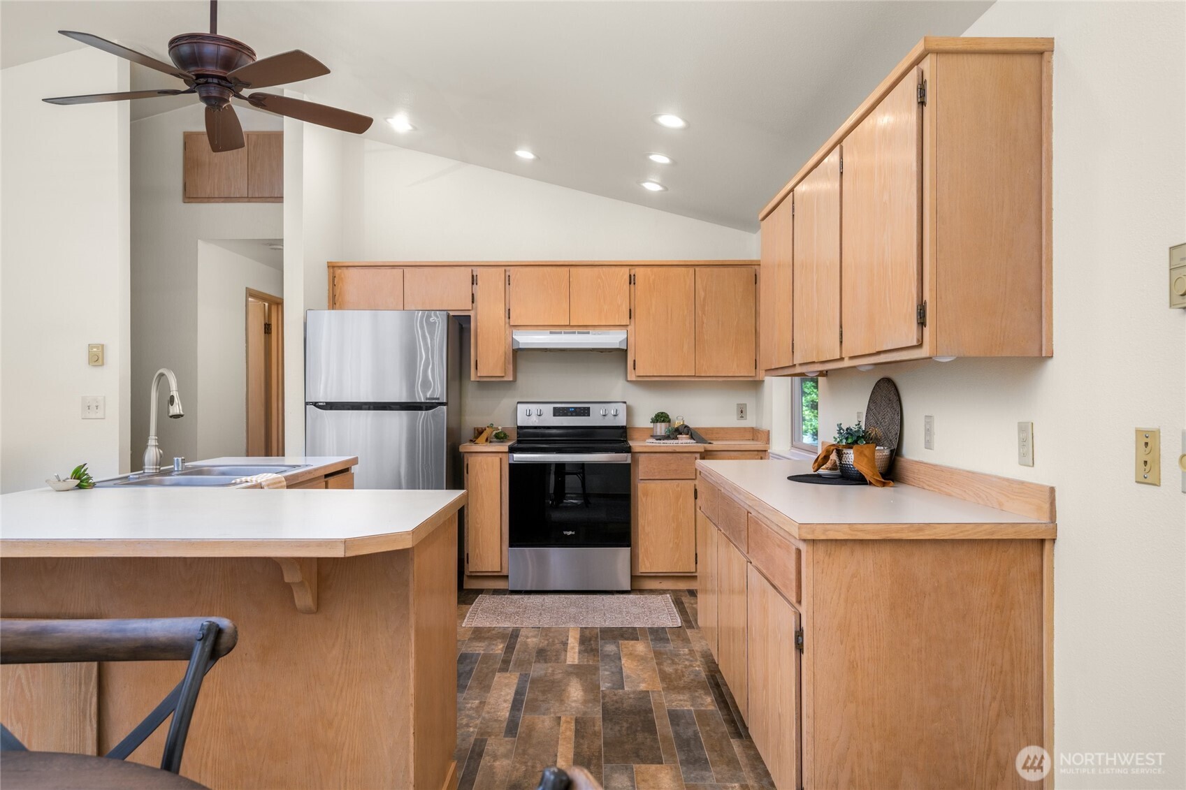 6 Inglewood Place Bellingham WA 98229