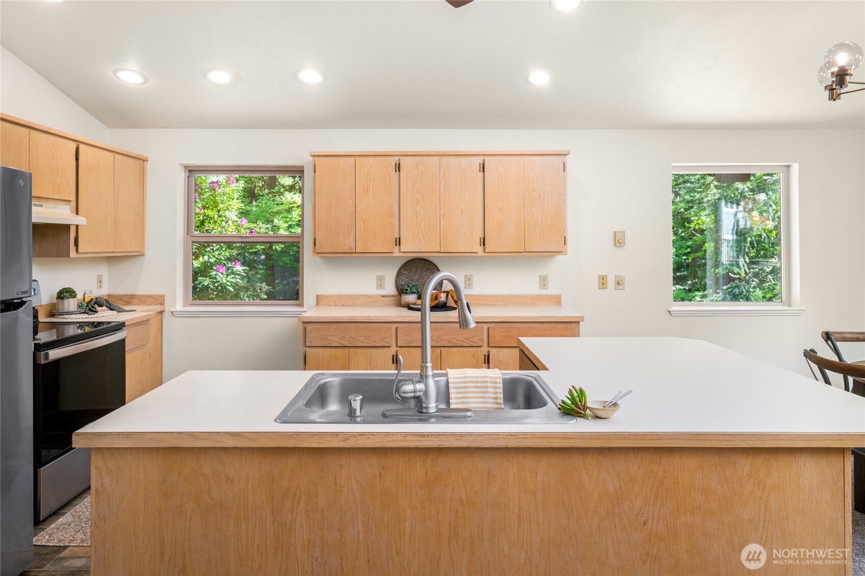 6 Inglewood Place Bellingham WA 98229