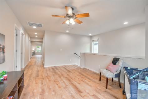 5860 S 326th Court Auburn WA 98001