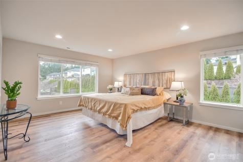 5860 S 326th Court Auburn WA 98001