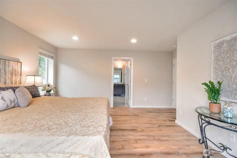 5860 S 326th Court Auburn WA 98001