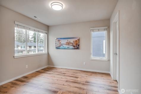 5860 S 326th Court Auburn WA 98001