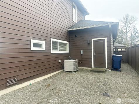 5860 S 326th Court Auburn WA 98001