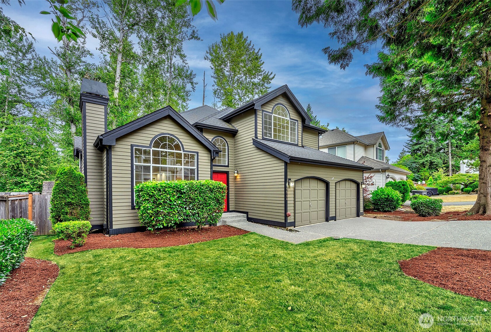 5044 157th Court NE Redmond WA 98052