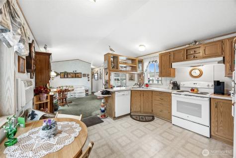 10720 60th Street Ct E Puyallup WA 98372