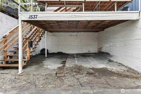 1537 15th Avenue S Seattle WA 98144
