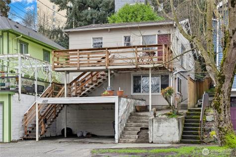 1537 15th Avenue S Seattle WA 98144