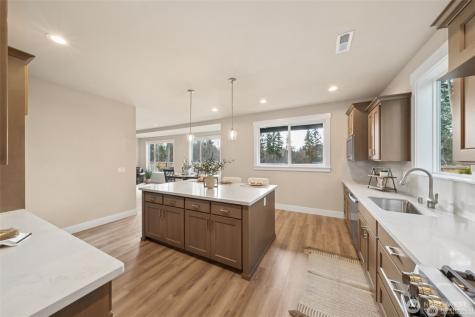 17232 74th Avenue Court E Puyallup WA 98375