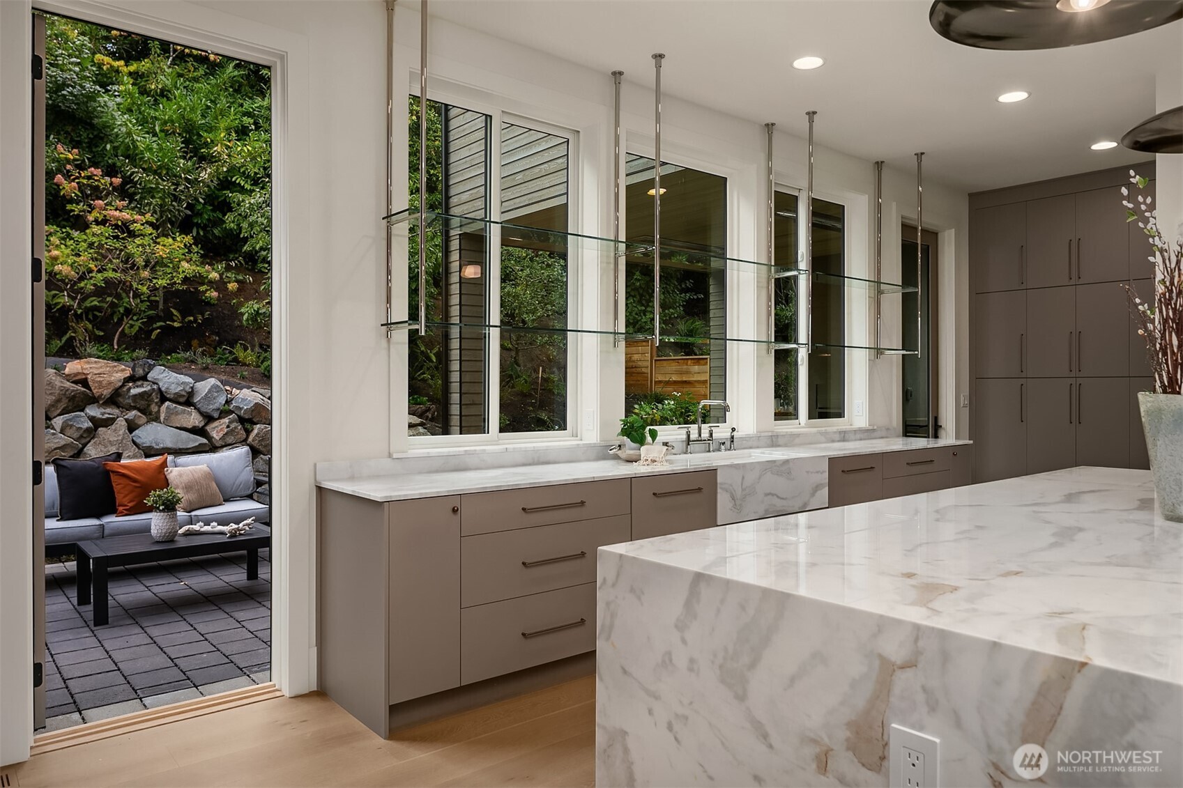 1027 Mcgilvra Boulevard E Seattle WA 98112