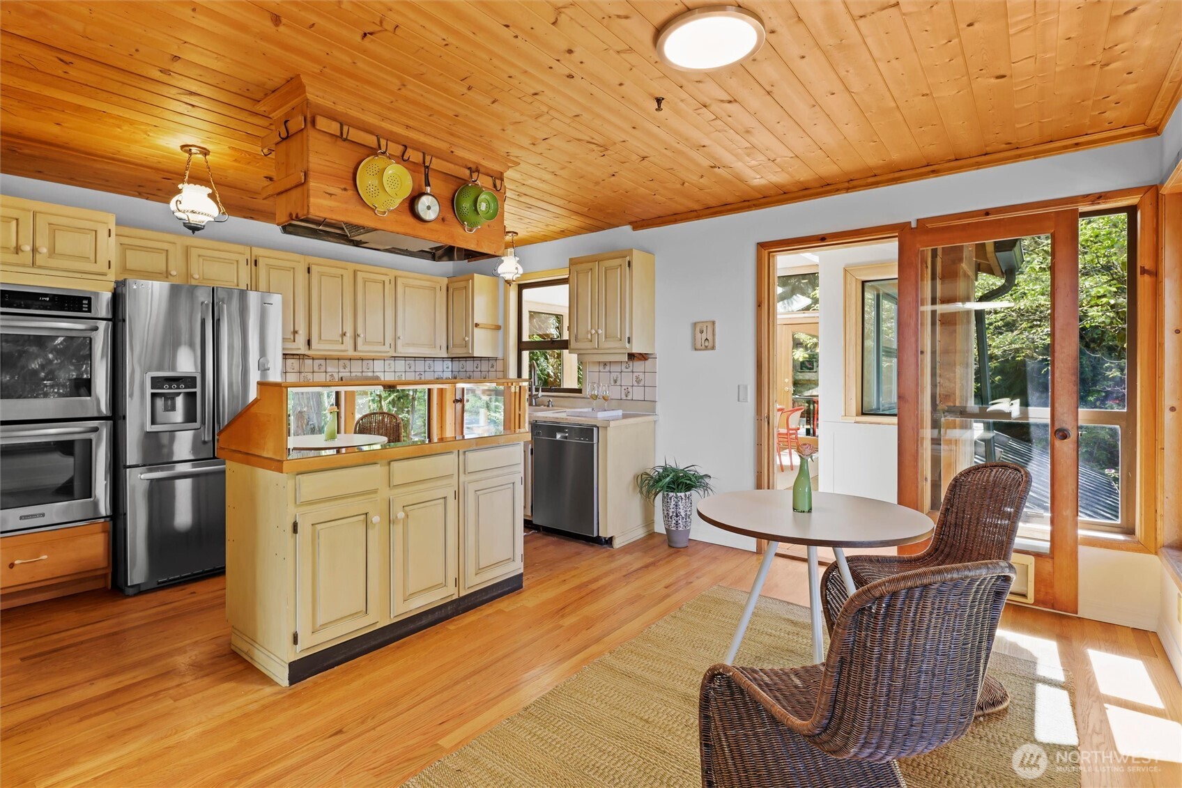 18503 SE 64th Way Issaquah WA 98027