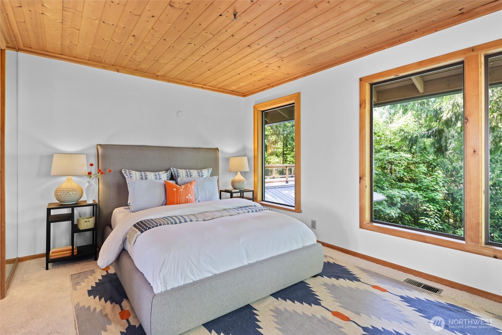 18503 SE 64th Way Issaquah WA 98027