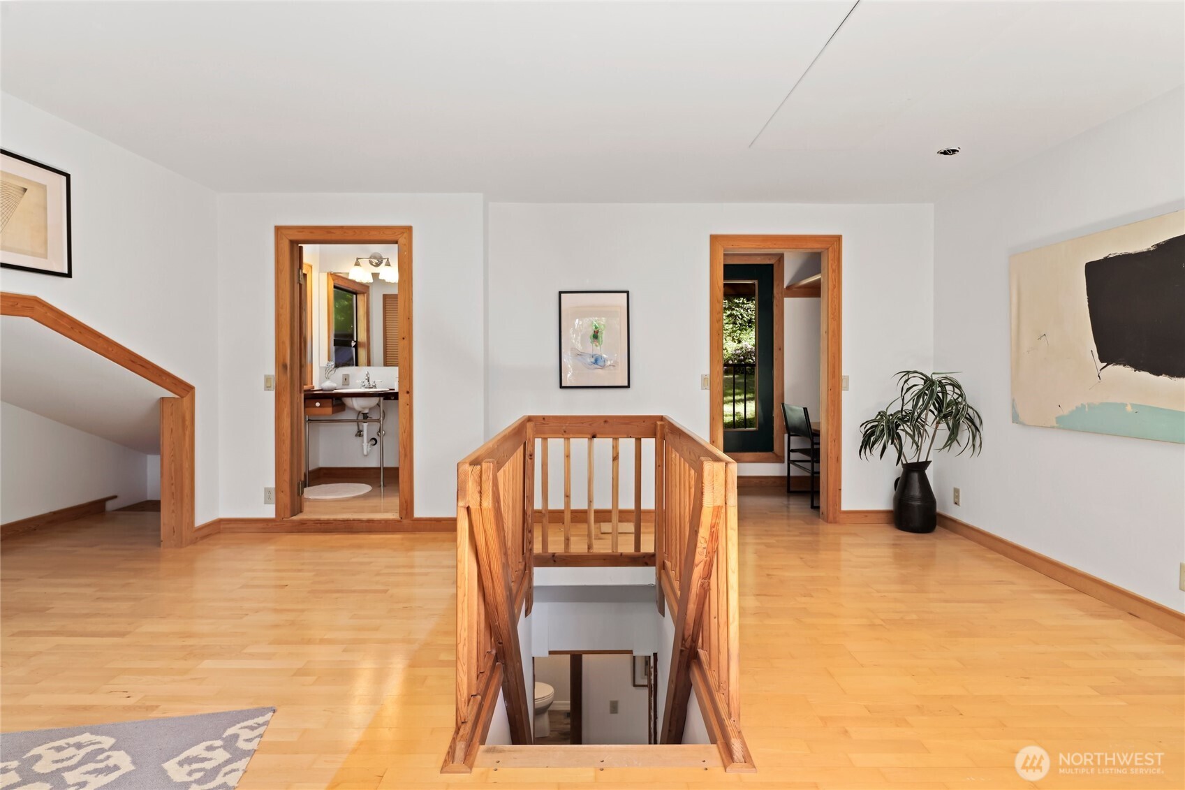 18503 SE 64th Way Issaquah WA 98027